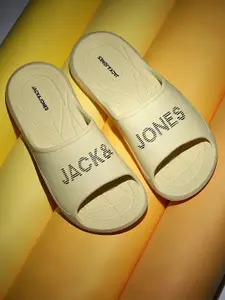 Jack & Jones Men Yellow Printed Sliders