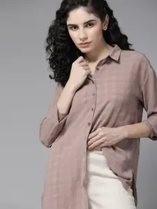 The Roadster Lifestyle Co.  x Discovery Women Mauve Self Design Longline Casual Shirt