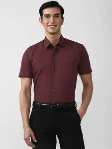 Peter England Men Maroon Solid Slim Fit Formal Shirt