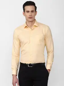 Van Heusen Men Orange Solid Slim Fit Formal Shirt