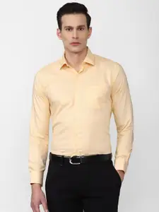 Van Heusen Slim Fit Micro Checked Formal Shirt