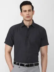 Van Heusen Men Charcoal Pure Cotton Formal Shirt