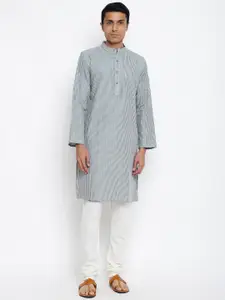 Fabindia Men White & Green Striped Kurta