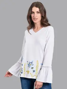 Beverly Hills Polo Club Women White Floral Printed V-Neck T-shirt