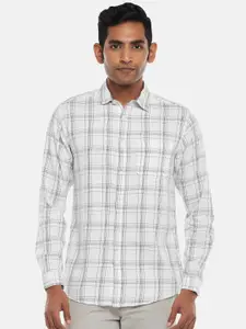 BYFORD by Pantaloons Men White Slim Fit Checked Casual Shirt