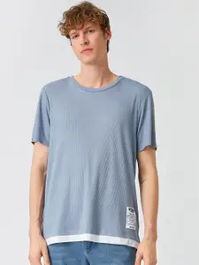 Koton Blue Solid Regular Fit Knitted T-shirt
