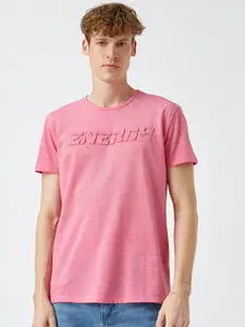 Koton Men Pink Typography Printed Slim Fit T-shirt