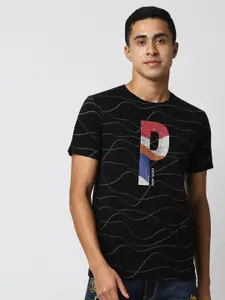 Pepe Jeans Men Black Printed Slim Fit T-shirt