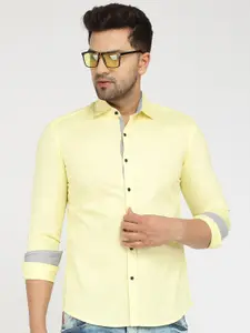 Zombom Men Yellow Standard Regular Fit Solid Casual Shirt