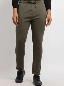 Status Quo Men Olive-Green Solid Cotton Track Pant