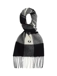 Fred Perry Men White & Black Checked Scarf
