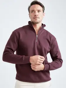 DeFacto Men Burgundy Solid Sweatshirt