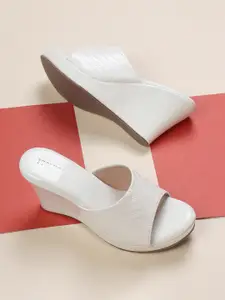 ICONICS White Textured Wedge Heels