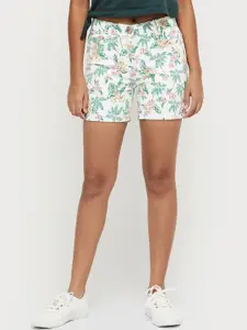 max Girls White & Green Floral Printed Regular Fit Cotton Shorts