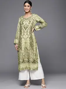 Varanga Ethnic Motif Printed Winter Kurta
