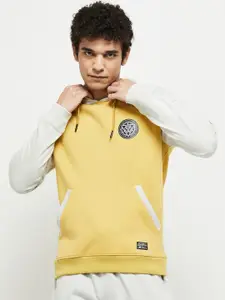 max Men Yellow Hooded Solid Sweatshirt