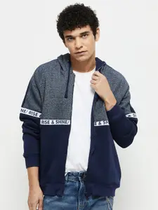 max Men Navy Blue Colourblocked Hooded Sweatshirt
