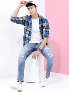 HIGHLANDER Men Blue Tapered Fit Mildly Distressed Heavy Fade Stretchable Jeans