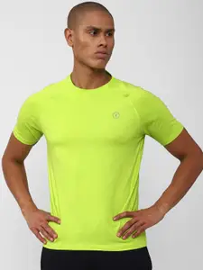 Van Heusen Men Green Slim Fit Sports T-shirt