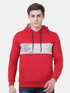 t-base Men Red Fleece Printed Hooded Sweatshirt