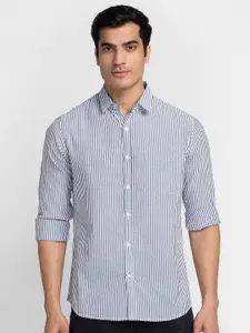 Globus Men Navy Blue & White Striped Pure Cotton Casual Shirt