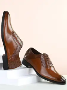 INVICTUS Men Tan Solid Leather Formal Derbys