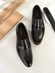 INVICTUS Men Maroon Textured Formal Slip-On Shoes