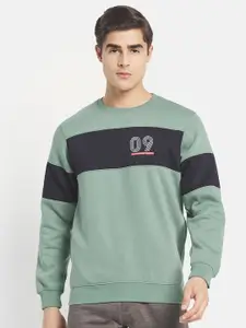Octave Men Green Colourblocked Sweatshirt