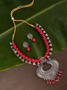 Ozanoo Red & Silver Plated Loop Oxidised Necklace Set