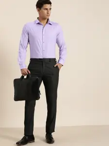 INVICTUS Men Micro-Ditsy Printed Slim Fit Formal Shirt