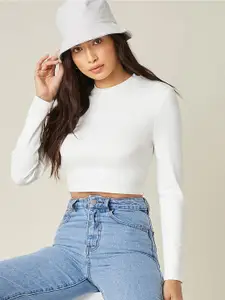 AAHWAN Women White Solid Fitted Crop Top