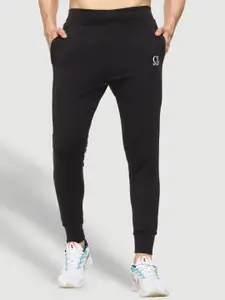 CL SPORT Men Black Solid Polyester Rapid Dry Joggers