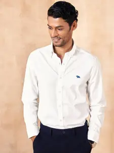 Andamen Men White Classic Cotton Casual Shirt
