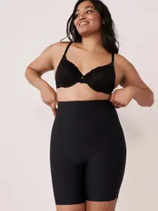 La Vie en Rose Women Black Solid Tummy & Thigh Shapewear