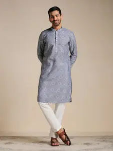 Manyavar Geometric Printed Mandarin Collar Straight Kurta