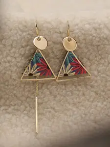 SOHI Red & Blue Gold-Plated Triangular Drop Earrings