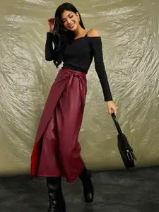 Styli Woman Ribbed Fitted Knit Chain Shoulder Straps Cold-Shoulder Sleeves Top