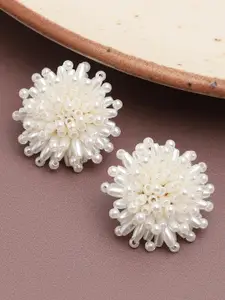 SOHI Women White Contemporary Studs Earrings