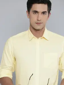 Indian Terrain Men Pure Cotton Self Design Textured Slim Fit Semiformal Shirt