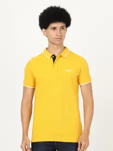 Lee Men Yellow Polo Collar Slim Fit T-shirt