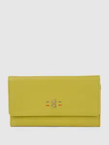 Baggit Women Solid Three Fold Wallet