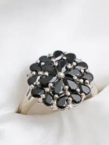 HIFLYER JEWELS Rhodium-Plated Silver-Toned Black Stone Studded Finger Ring