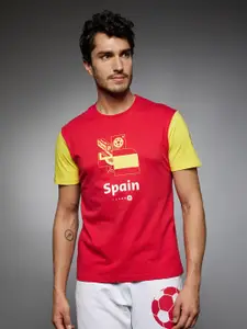 Celio Men Red & Yellow FIFA WC'22 Printed T-shirt