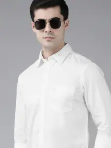 U.S. Polo Assn. Men White Tailored Fit Solid Opaque Pure Cotton Casual Shirt