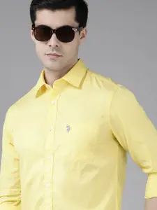 U.S. Polo Assn. Men Yellow Tailored Fit Pure Cotton Casual Shirt
