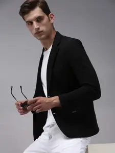 SHOWOFF Men Black Solid Single Breasted Casual Blazers