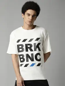 Breakbounce Men Off White Typography Printed Pure Cotton T-shirt