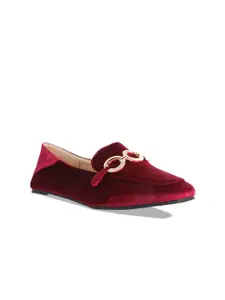London Rag Women Red Woven Design Velvet Loafers