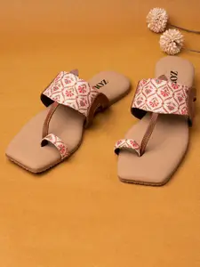 ZOUK Women Pink & Cream Printed One Toe Kolhapuri Flats