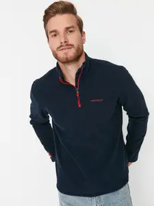 Trendyol Men Navy Blue Solid Sweatshirt